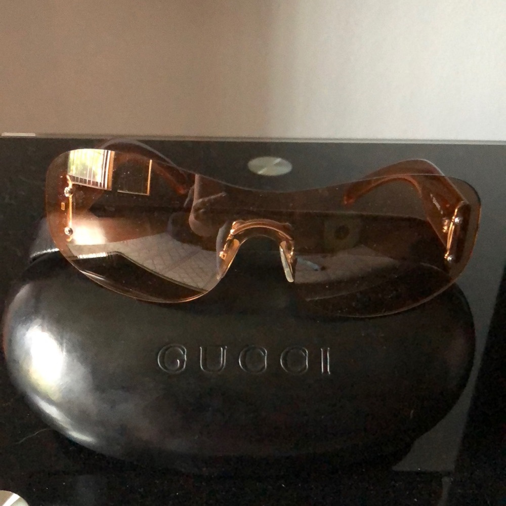 Gucci sunglasses